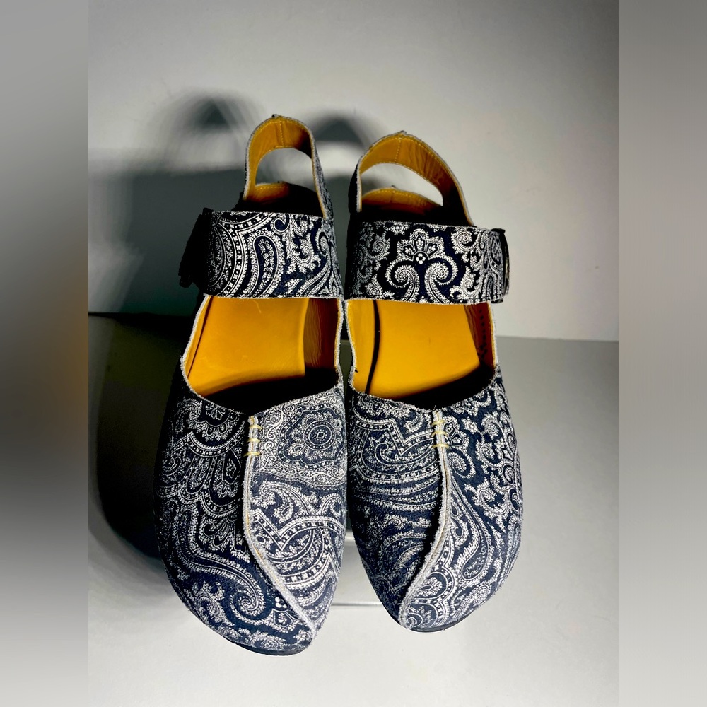 Fluevog Denim Paisley Platform Buckle Sz 11 Women U.S.